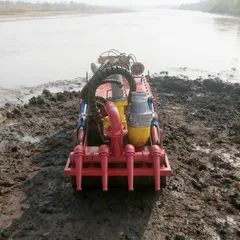 Robot de dragado submarino (Q235)