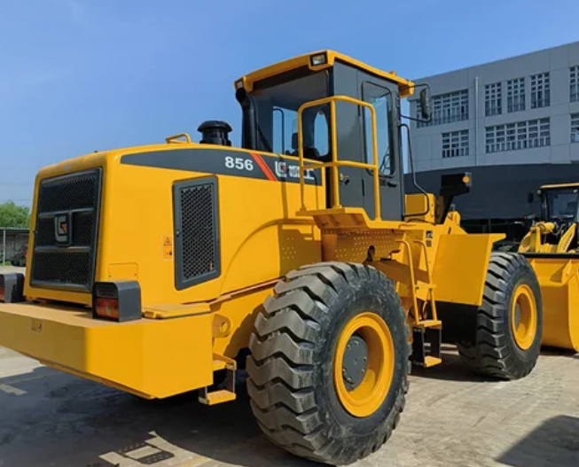 Used 2022 LIUGONG CLG856 5Ton Wheel Loader with Weichai Engine, 28000~30000USD Delivered at Kashgar Border Port