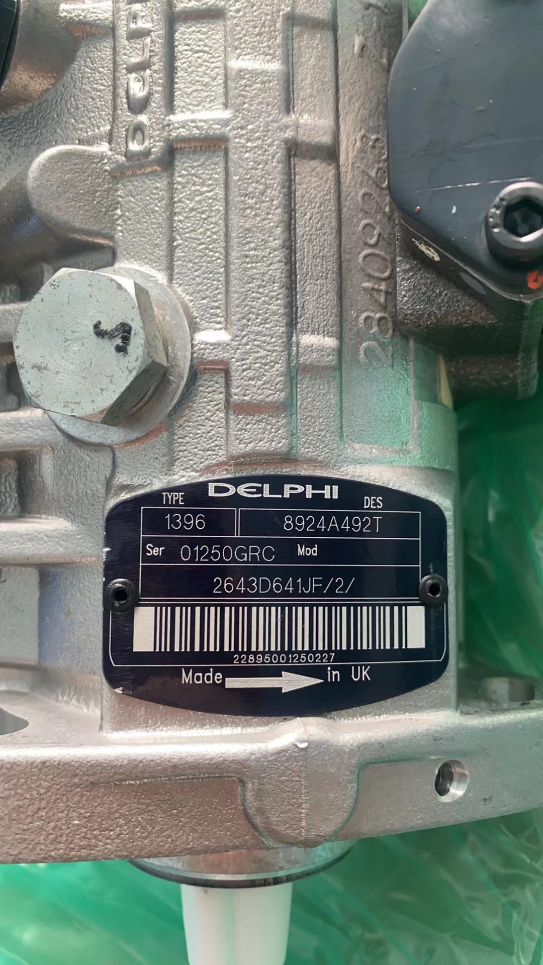 Fuel Injection Pump 8924A492T 2643D641 Delphi DP210 For Perkins 1006-6TW Diesel Engine Generator Parts