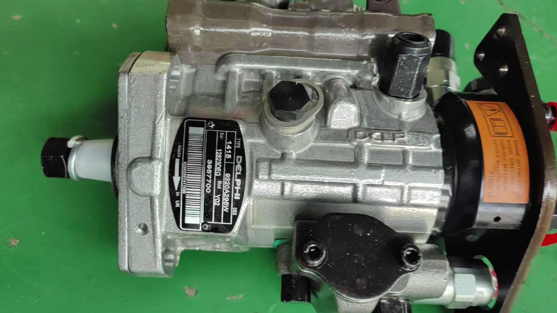Fuel Injection Pump 9320A296W 3957700 Delphi DP210 For Cummins 4BT3.9 4BT4.5 Diesel Engine Truck & Generator Parts