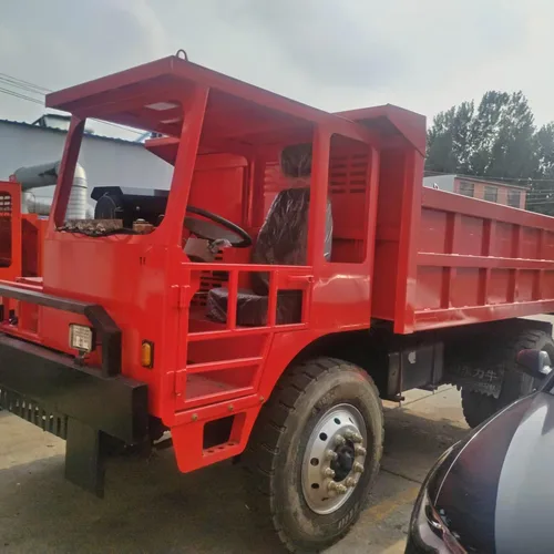 Camión volquete de cuatro ruedas para granjas y minas, volquete para minería subterránea para transporte de movimiento de tierras en montaña.