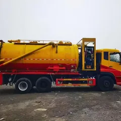 Camión cisterna Dongfeng 6×4 combinado de chorro y succión para aguas residuales, camión cisterna de alta presión para limpieza de alcantarillado, mantenimiento de fosas sépticas y tuberías.