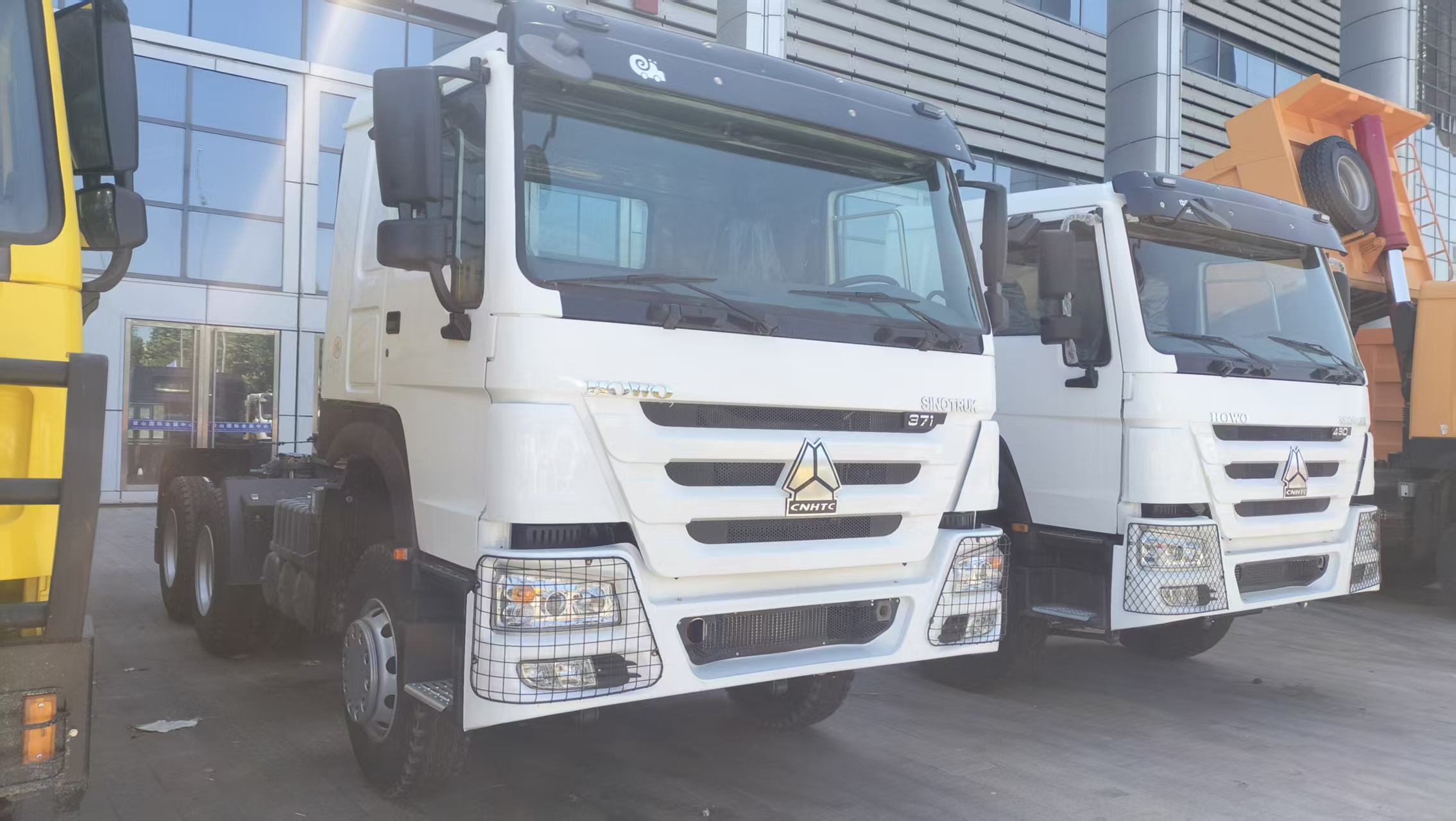 Cabeza tractora HOWO 6×4 de 371/430 ​​CV, camión de remolque de carga pesada para transporte de minas y semirremolques.