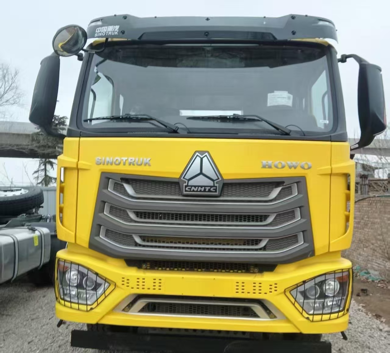 Howo tractor truck