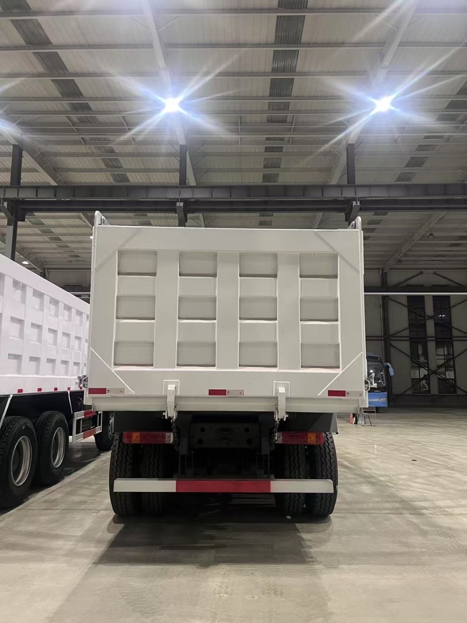 HOWO 6x4 DUMP TRUCK