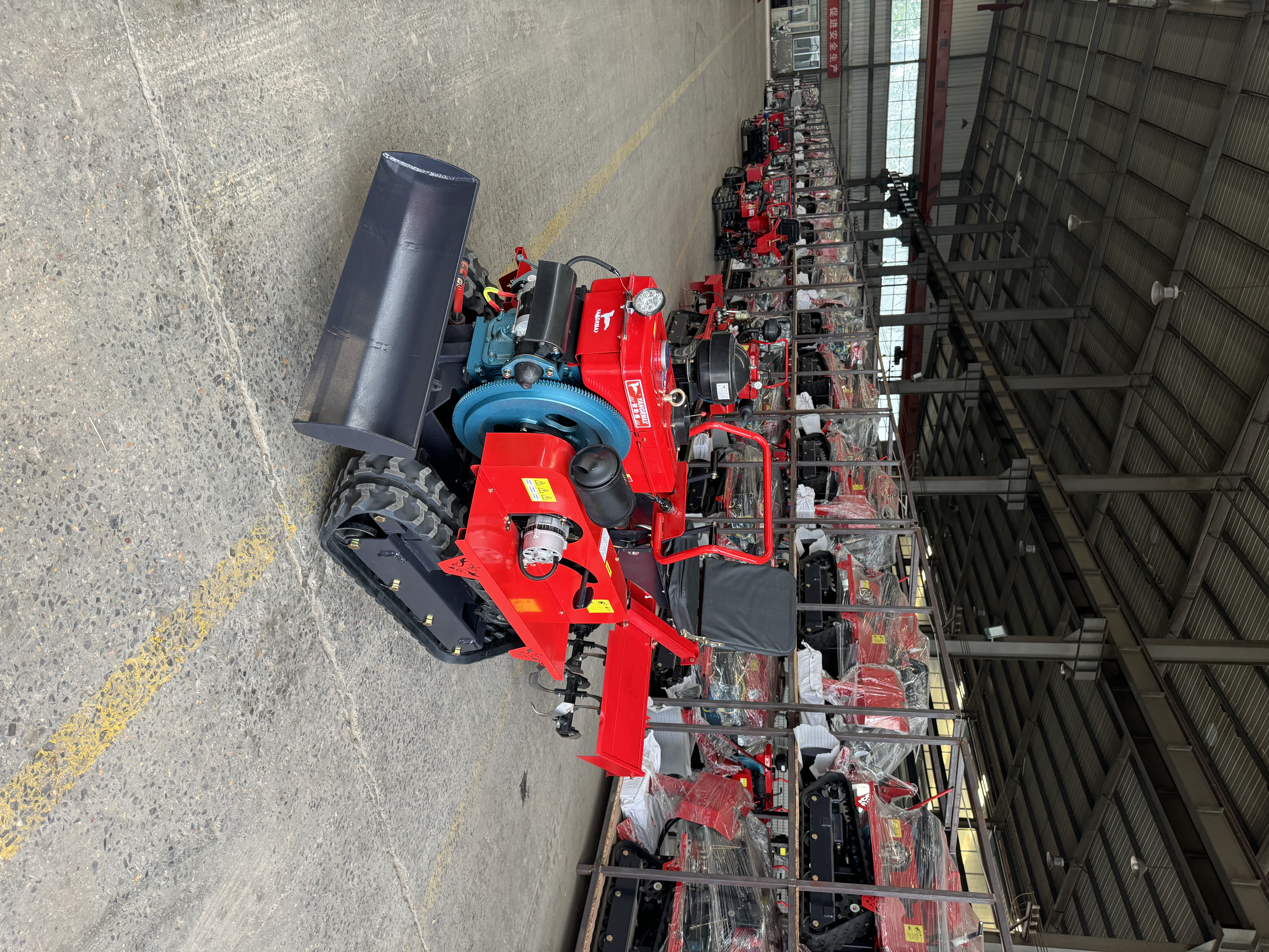Ride-on Tracked Rotary Tiller for Dry Land