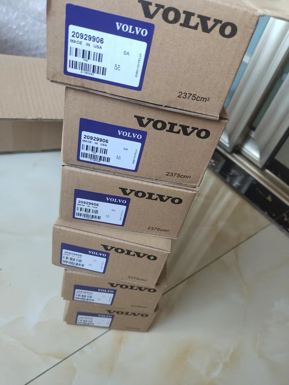 Fuel Injector Assembly P/N 20929906, VOE20929906, 9020929906, 20780666 for Volvo EC700B & EC700C Excavators