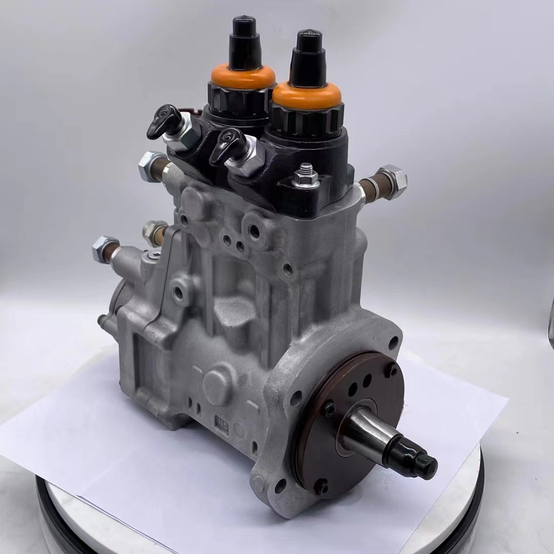 For Komatsu PC650-8, PC600-8 Excavator & WA500-6 Wheel Loader, DENSO Fuel Pump Part No.: 6261-71-1111 / 094000-0582
