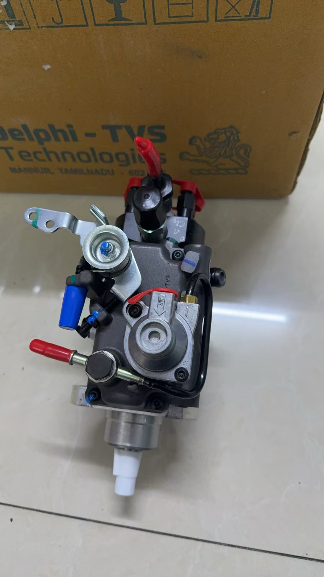 Delphi DP210 High Pressure Diesel Injection Pump, Perkins Fuel Pump Part No. 9323A272G