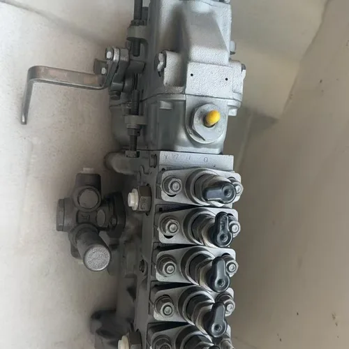 DENSO High Pressure Fuel Injection Pump for Komatsu PC300-5, Part No.: 092000-0360 / 6222-71-1410, Fits Komatsu 6D108 Engine