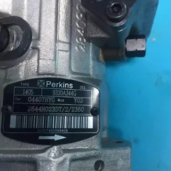 Delphi DP210 High-Pressure Diesel Injection Pump 9320A344G / 2644H023 for Caterpillar 3054C 4-Cylinder Diesel Engine