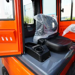 2-ton single-drive four-wheel electric forklift