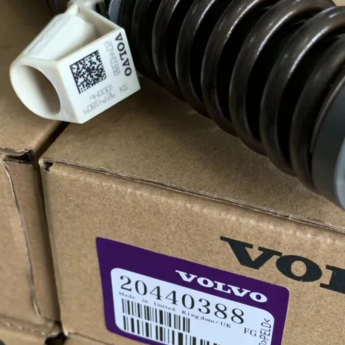 Fuel Injector Assembly P/N 20440438, VOE20440438 for Volvo EC290BLC, EC240BLC, EC300B Excavators with D7D Engine