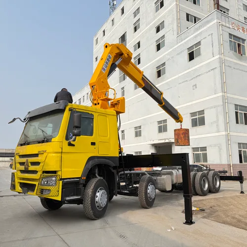 Vehicle mounted crane