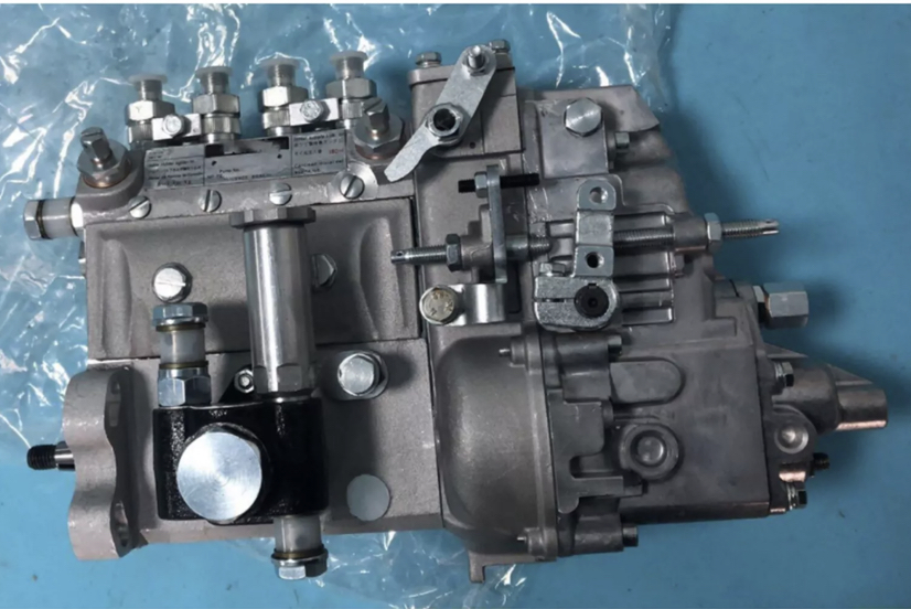 Fuel Injection Pump Assembly 6204-73-1240 for Komatsu Excavator PC60-5, PC75-3 with 4D95L-1FF Engine