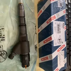 适用于沃尔沃D7E发动机的共轨燃油喷射器，博世零件号：0445120