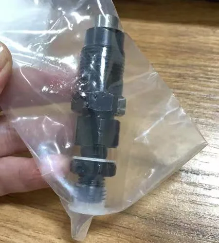 Fuel Injector 719255-53100 AM100744 For Yanmar 3TNA72 3TNE74 Komatsu 3D63-1 Engine