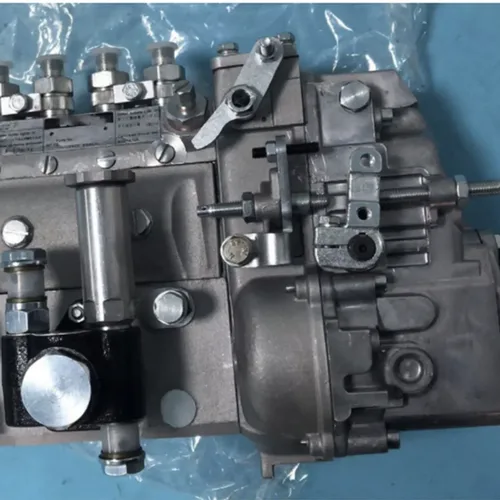 Fuel Injection Pump Assembly 6204-73-1240 for Komatsu Excavator PC60-5, PC75-3 with 4D95L-1FF Engine