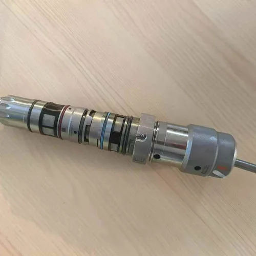 Komatsu Injector 6560-11-1114 For SAA6D170E PC1250-7 Excavator Engine4902827 For QSK23 QSK45