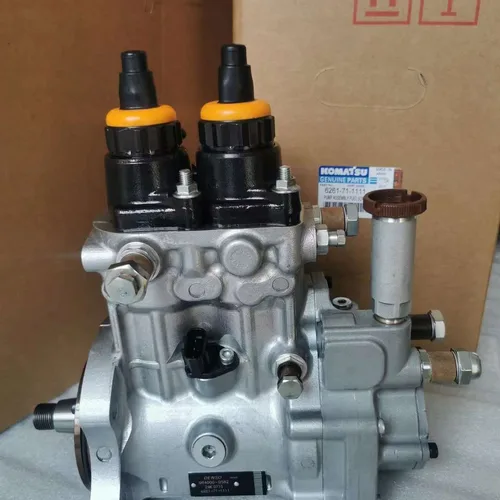 Denso HP0 Common Rail Fuel Pump 6261-71-1111 094000-0582 for Komatsu PC650-8 PC600-8 SAA6D140E-5 Engine