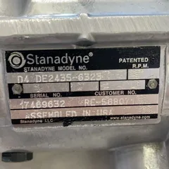适用于约翰迪尔 4045 发动机 120C 444J 装载机的 Stanadyne 燃油喷射泵 RE518166 RE568071 DE2435-6326