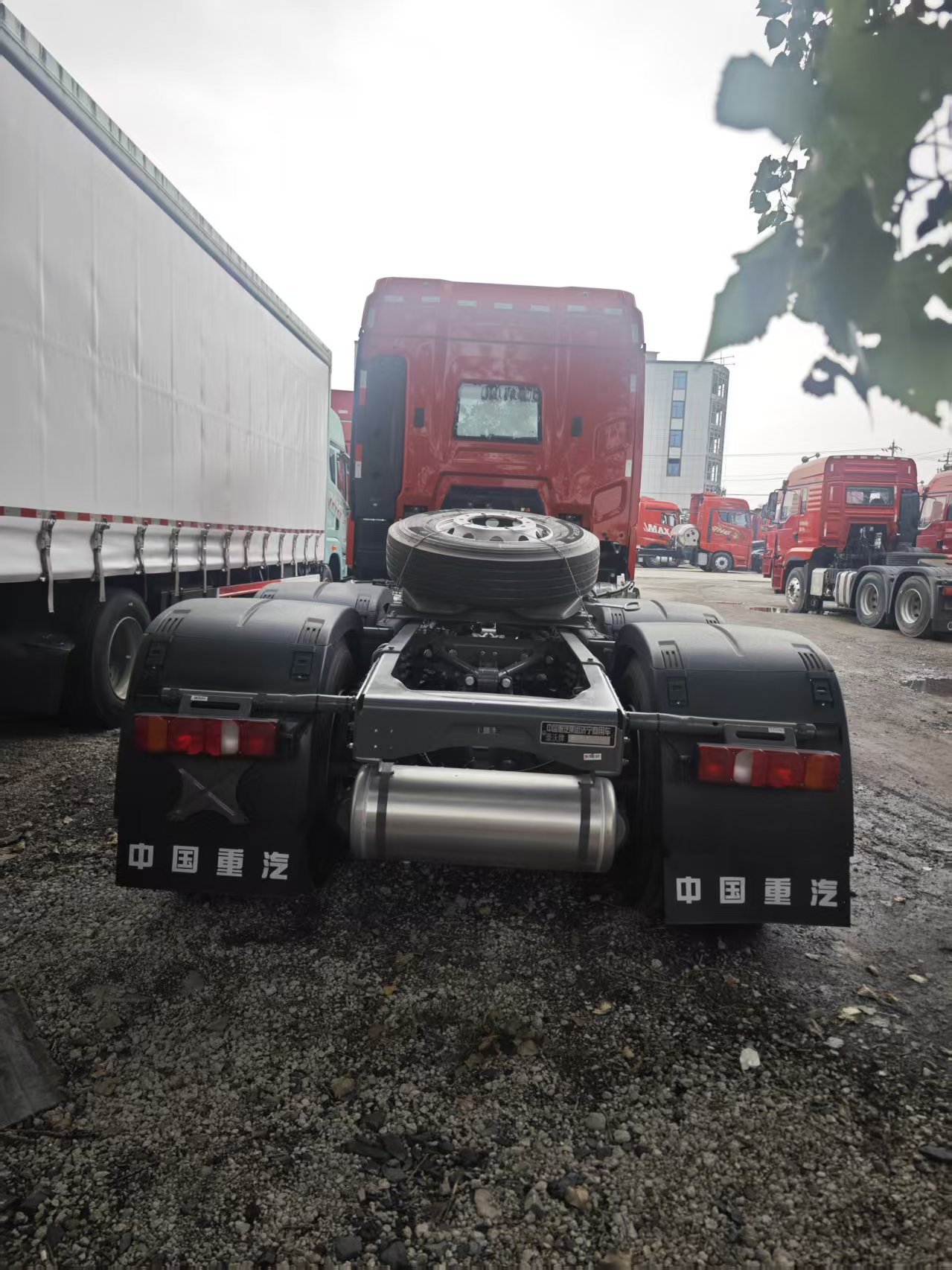 Para camión tractor diésel Howo Max 6x4, nuevo asiento del conductor con suspensión neumática Euro 6 para motor izquierdo (2022)