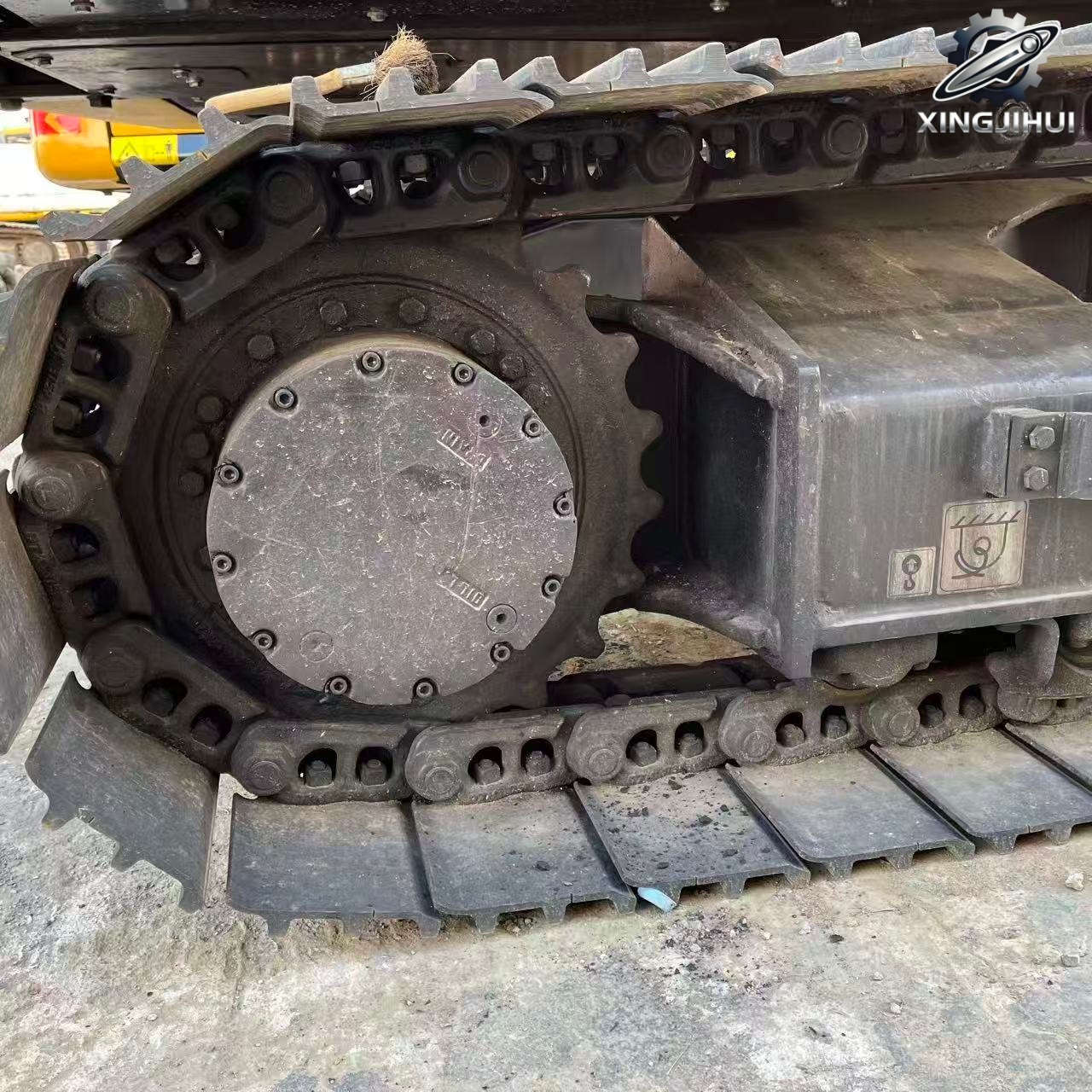 Excavadora de orugas Sany135 usada