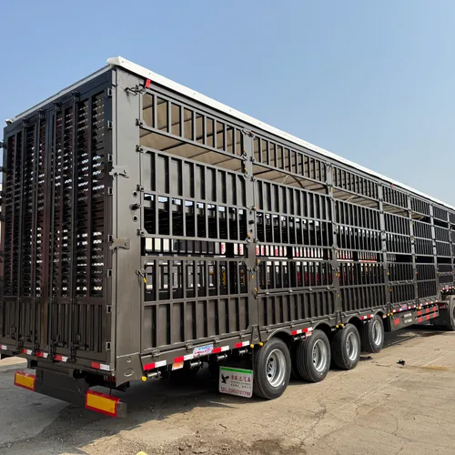 Double-deck livestock semi-trailer