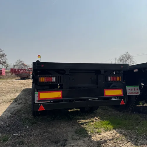 三桥平板运输半挂车 semirremolque plataforma de 3 ejes