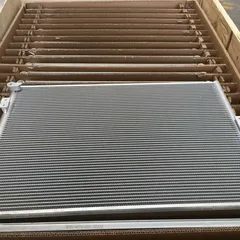 小松 PC200-7 PC360-7 空调冷凝器（电装）20Y-979-6131 适用于小松 PC200-7 PC300-7 PC360-7 的空调冷凝器