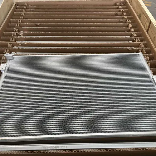 小松 PC200-7 PC360-7 空调冷凝器（电装）20Y-979-6131 适用于小松 PC200-7 PC300-7 PC360-7 的空调冷凝器