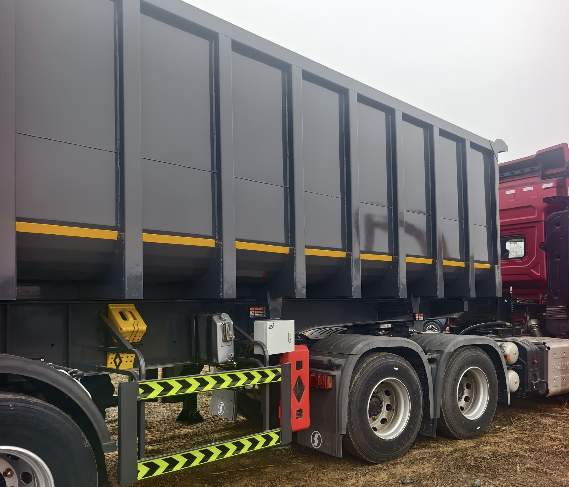 Popular models for Central Asia: 5-axle heavy-duty side tipper semi-trailer