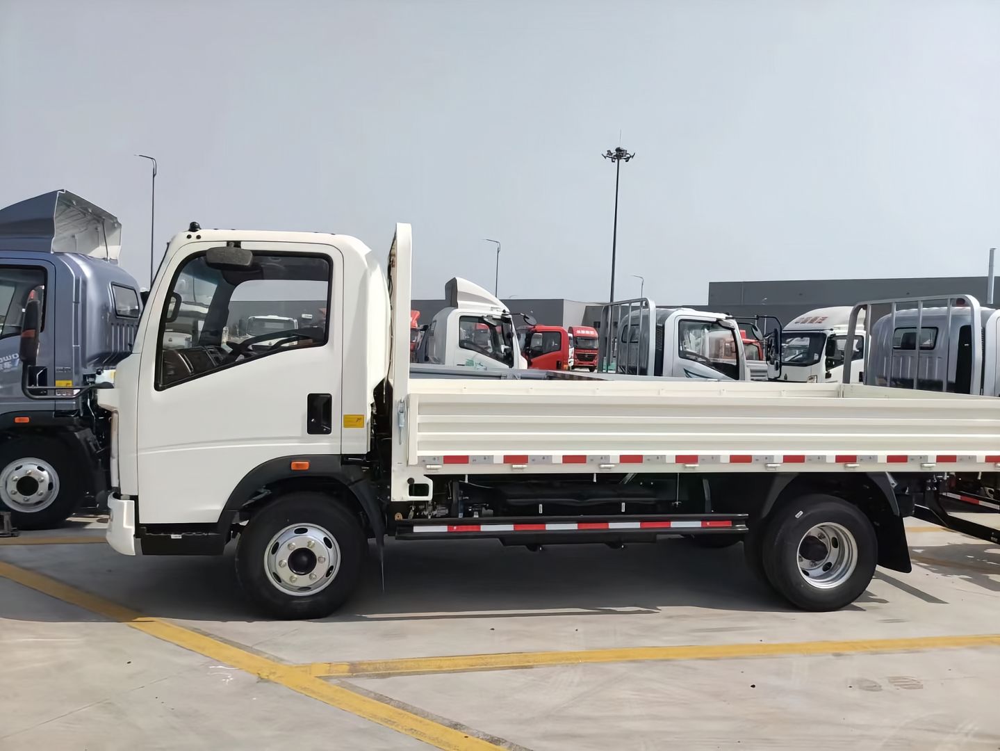 Sinotruk HOWO 4x2 Cargo Truck