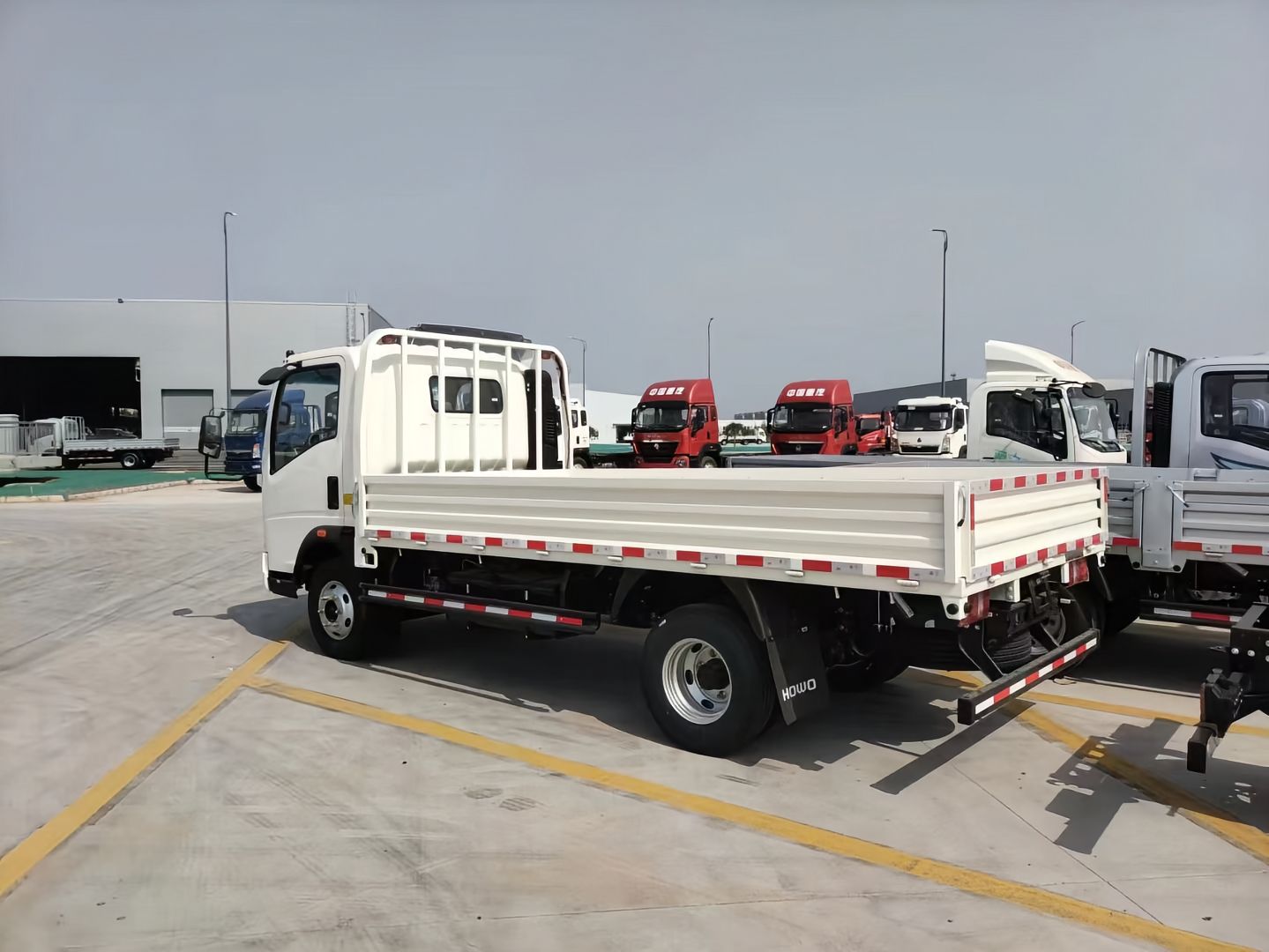 Sinotruk HOWO 4x2 Cargo Truck