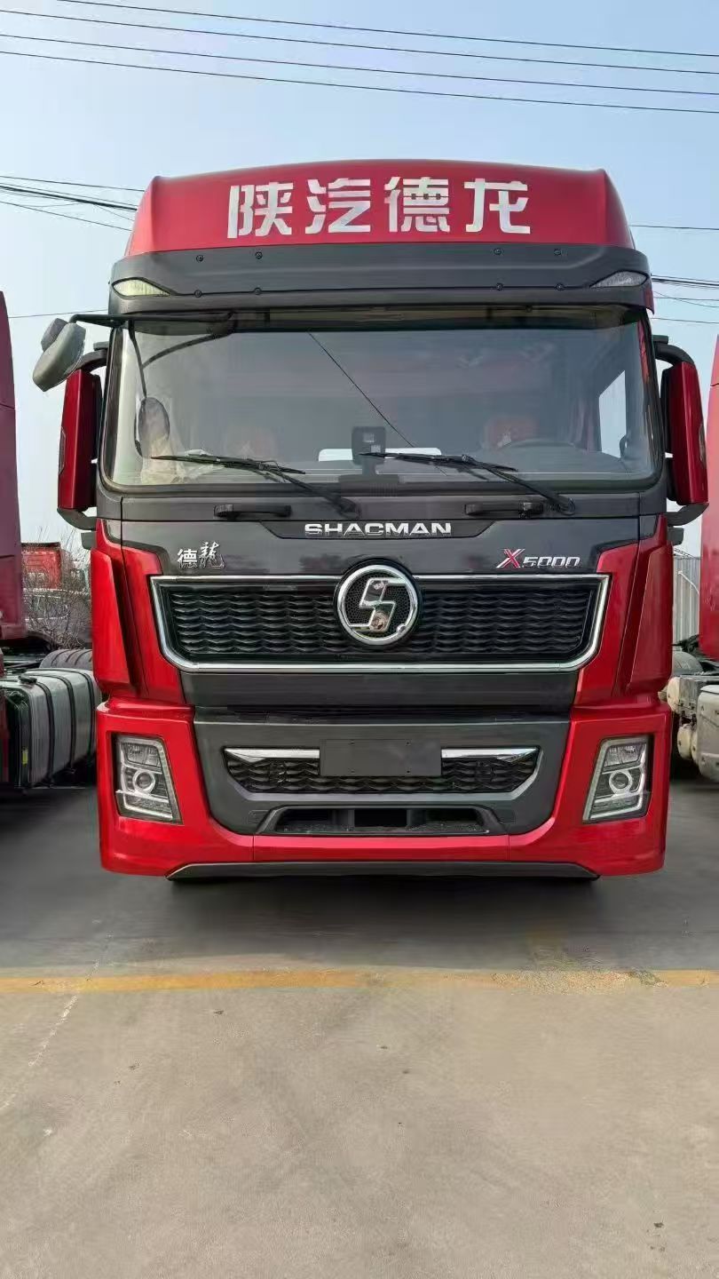 Used Shakman X5000 tractor unit
