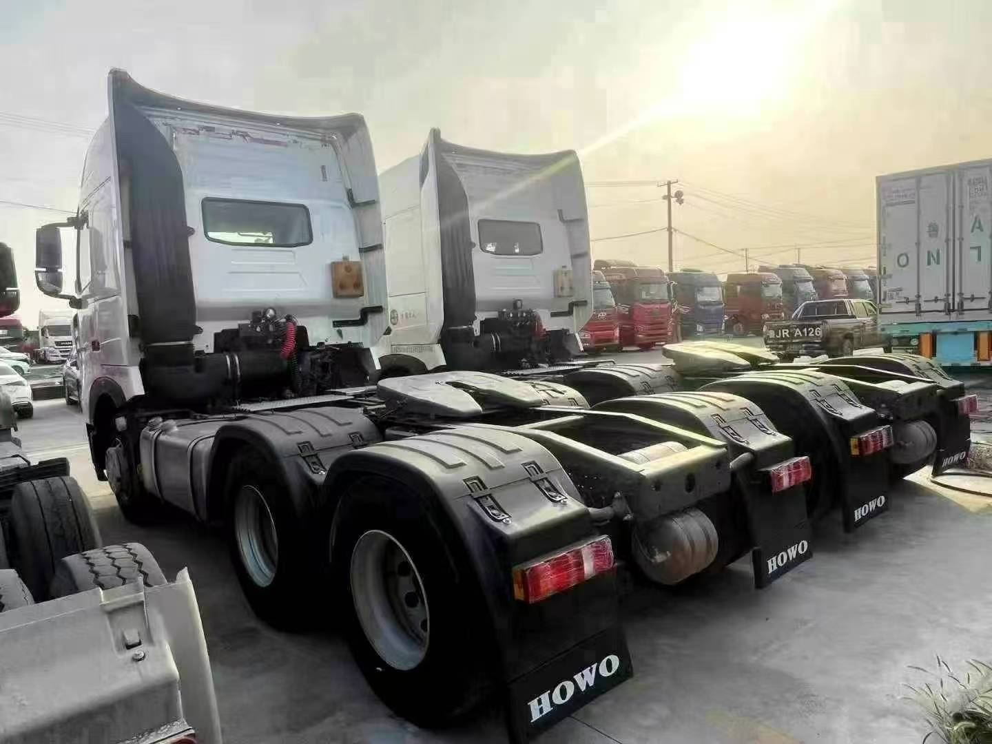 Howo T7H Tractor Truck