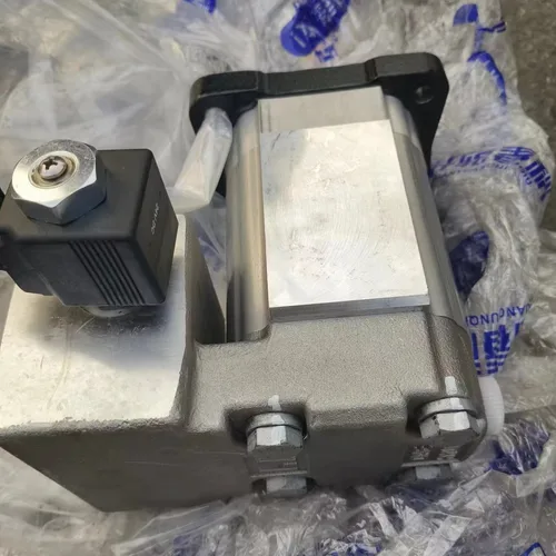 Hyundai 31Q9-30213 Hydraulic Cooling Fan Motor Assy, R350LC-9 R480LC-9 Excavator Spare Parts