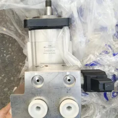 Hyundai 31Q9-30213 Hydraulic Cooling Fan Motor Assy, R350LC-9 R480LC-9 Excavator Spare Parts