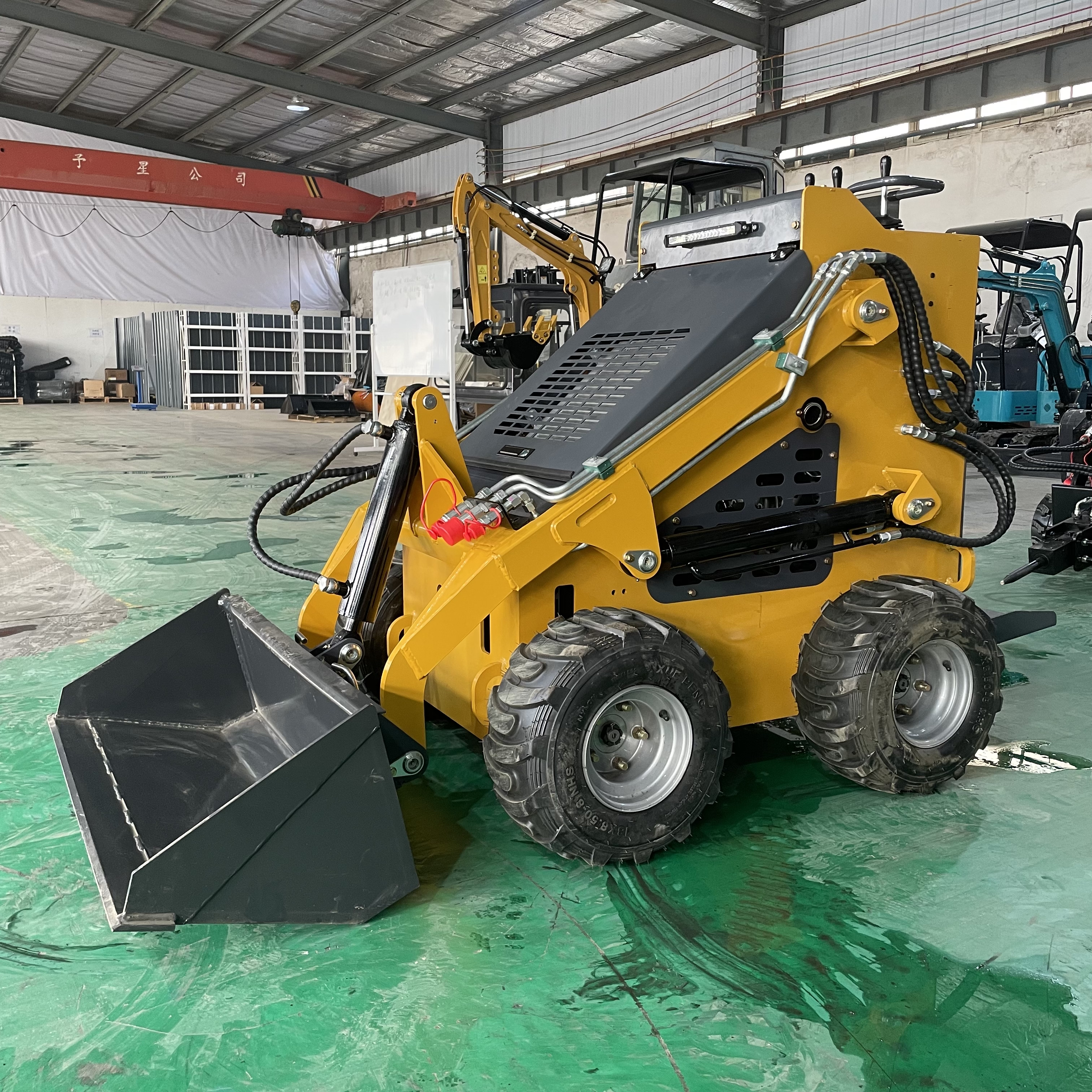 Skid Steer Loader (Wheel)