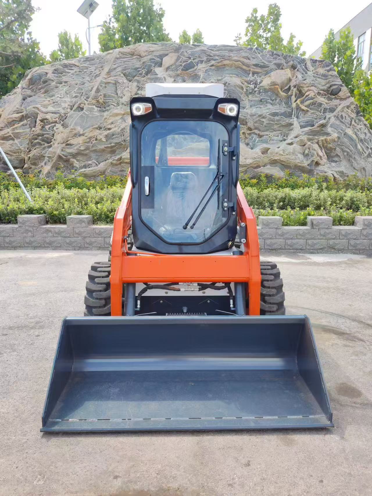Skid Steer Loader (Ride-on Model)