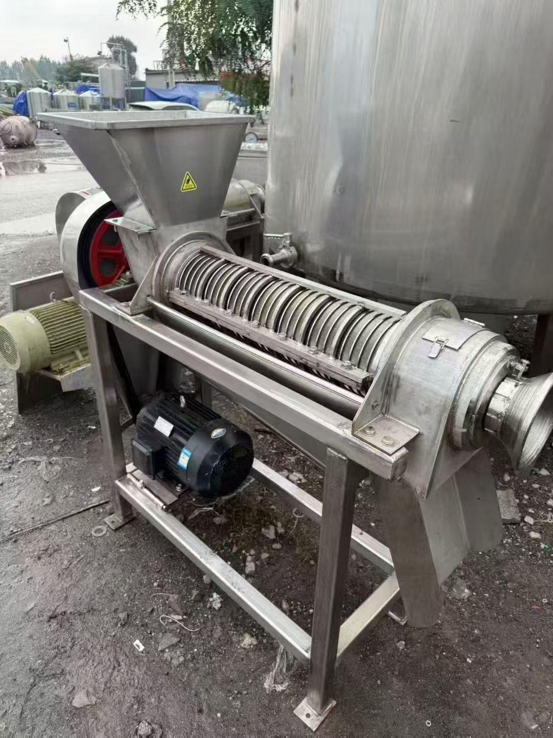 Industrial Spiral Juice Extractor 1T/H Commercial Screw Press Juicer for Fruit Vegetable