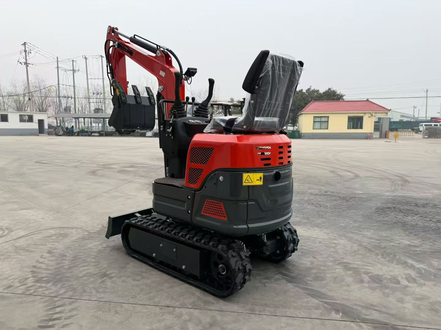 0.8Ton Mini Excavator | 14HP CE EPA Engine | 0.02m³ Bucket | Compact Digger for Tight Spaces