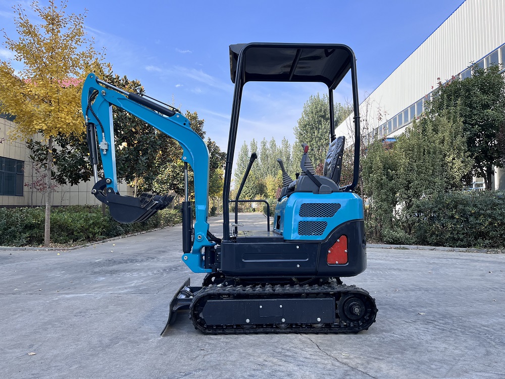 1.5Ton Mini Excavator | 20HP CE EPA Engine | 40L/Min Hydraulic Flow | 40° Slope Mastery