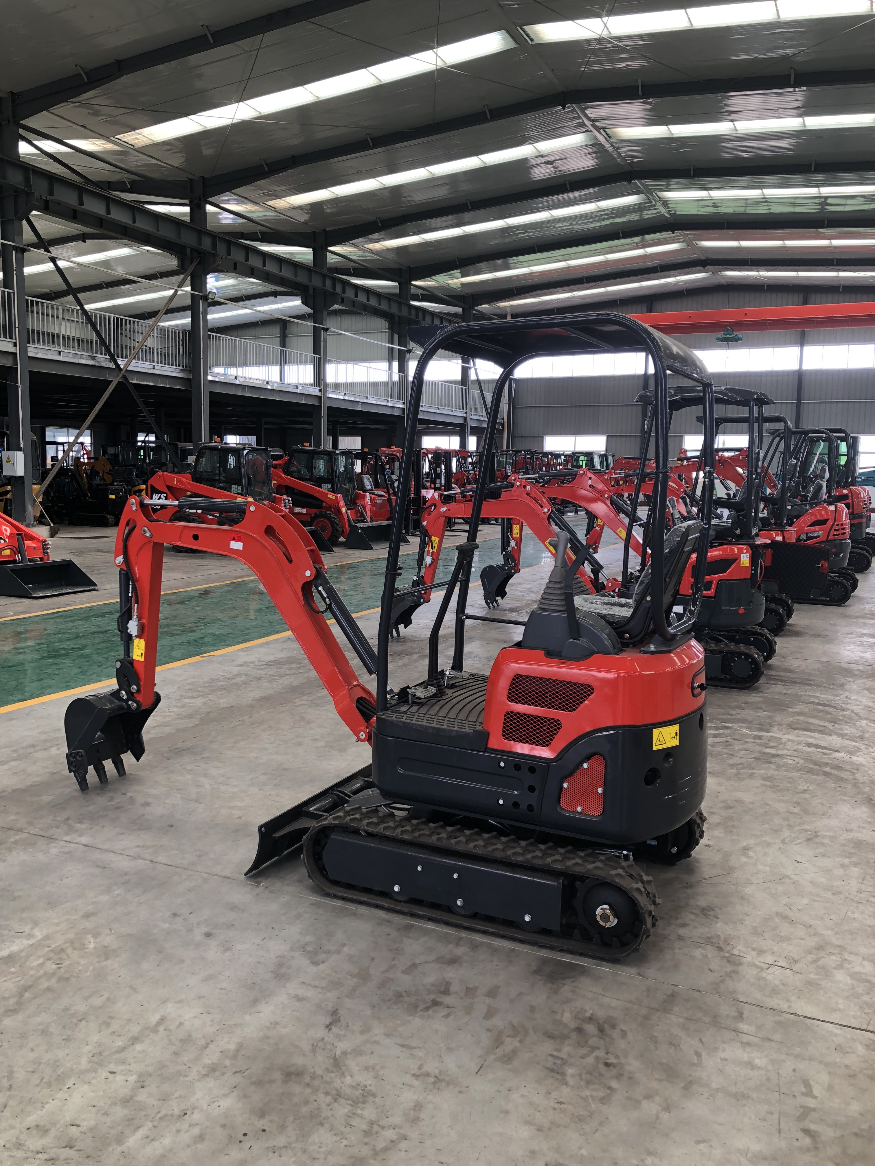 1.8Ton EU-Stage V Mini Excavator | Zero Tail Swing & Euro Compliance