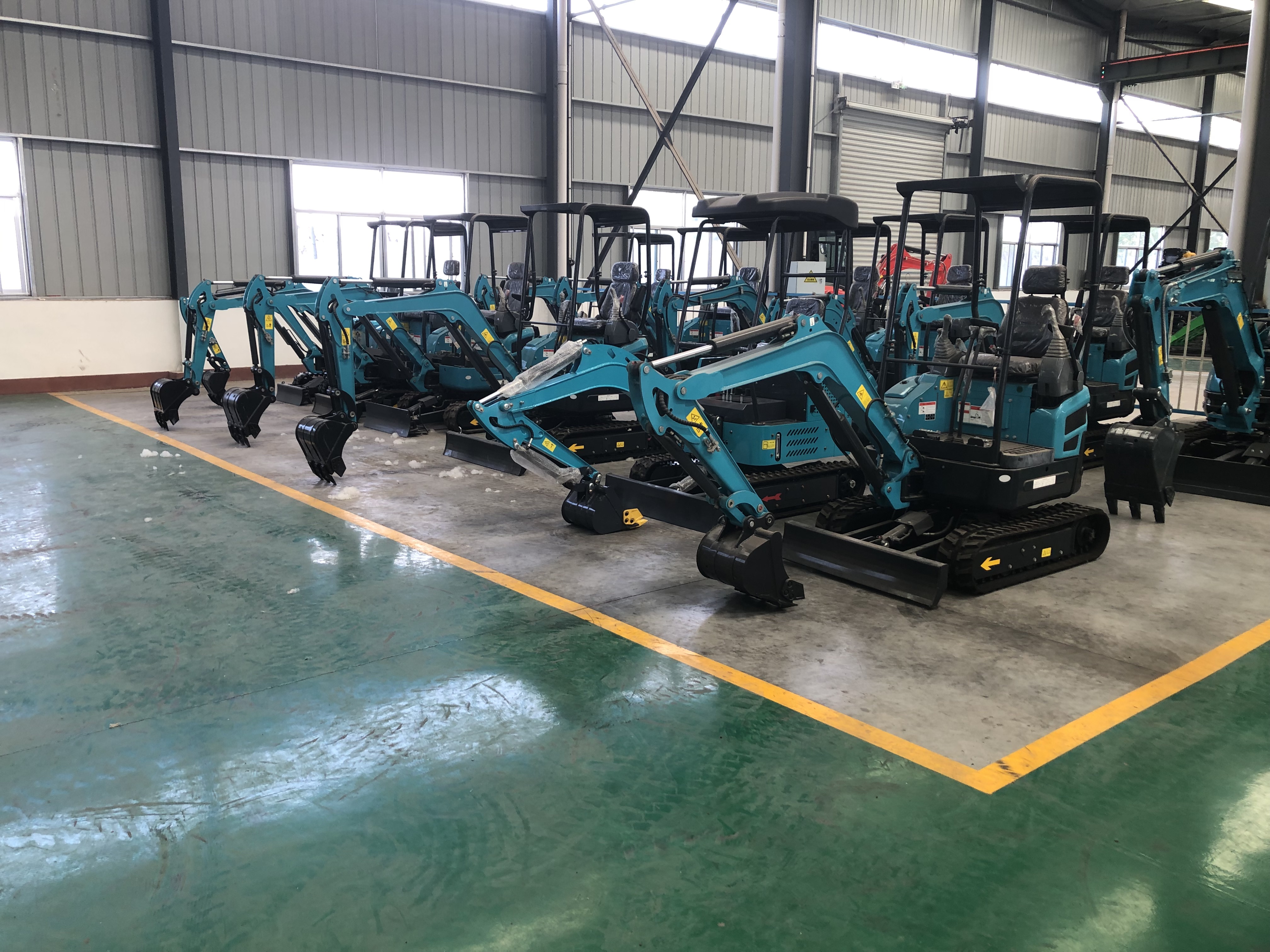 1.8Ton EU-Stage V Mini Excavator | Zero Tail Swing & Euro Compliance