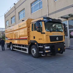 High-efficiency Municipal Sanitation Vacuum Cleaner Truck, Dual-function High-pressure Washing + Vacuum