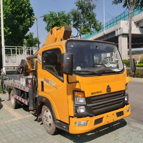 Aerial Work Vehicle for Municipal Maintenance & Installation, Electric Control with Wireless Remote Control, 28m Platform
