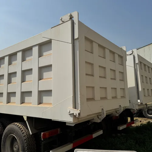 Sinotruk Howo 371‑HP dump truck