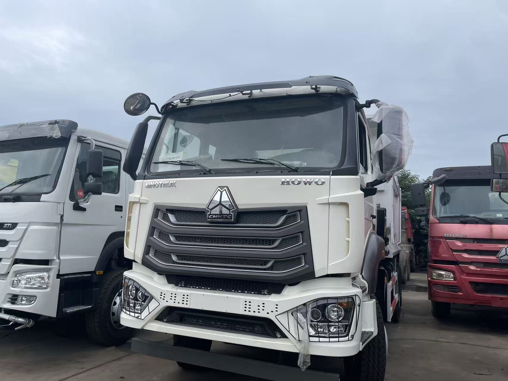 Howo NX dump truck, 6x4 drive