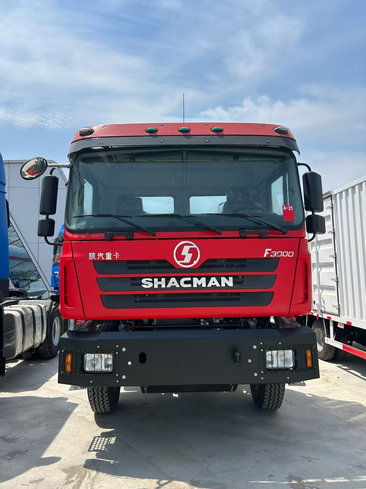 Shakman F3000 tractor